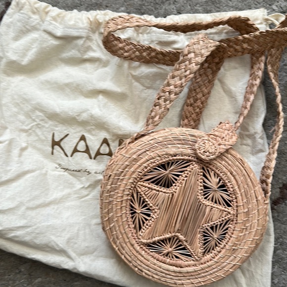Handbags - Kaanas straw crossbody